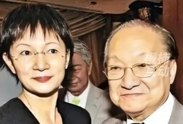 Phát hiện 1 thi thể trong biệt thự đắt đỏ nhất Hong Kong (Trung Quốc)- Ảnh 4. Phát hiện 1 thi thể trong biệt thự đắt đỏ nhất Hong Kong (Trung Quốc)- Ảnh 4.