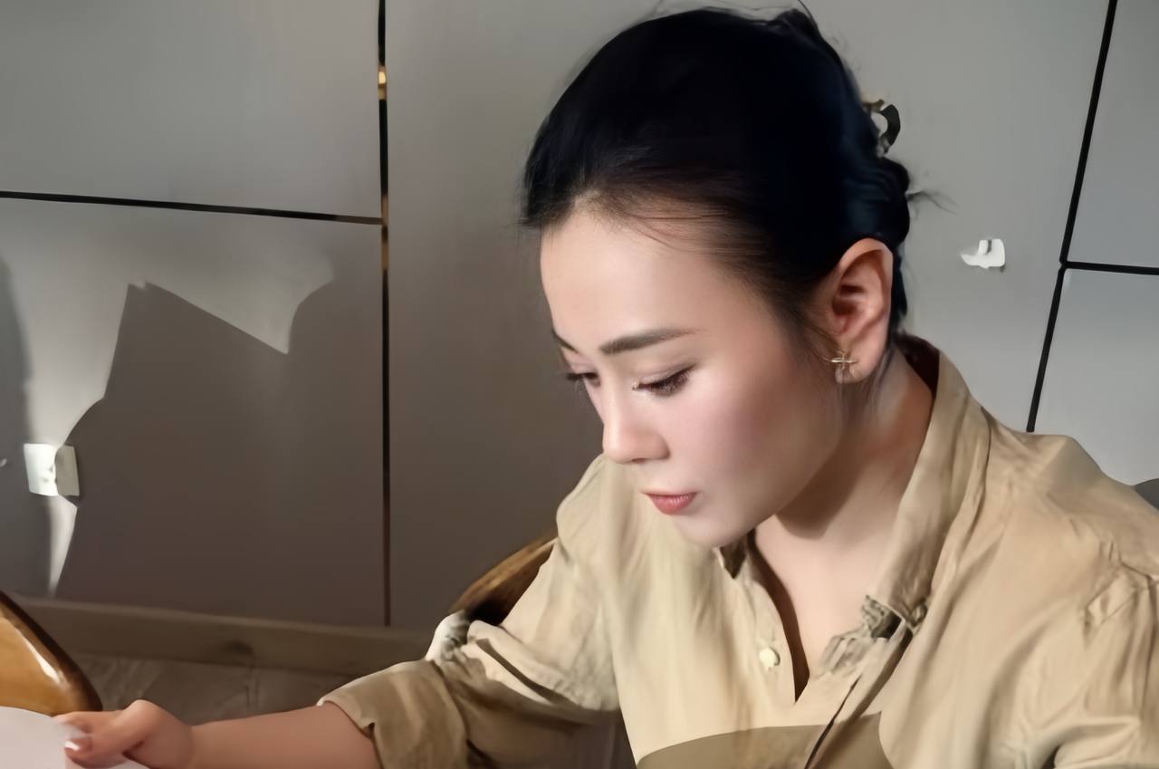 Hình ảnh mới nhất của Phương Oanh- Ảnh 3. Hình ảnh mới nhất của Phương Oanh- Ảnh 3.