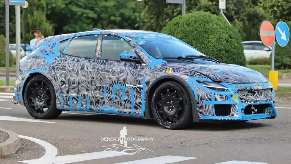 Ferrari công bố thông tin về siêu xe điện đầu tiên- Ảnh 1.