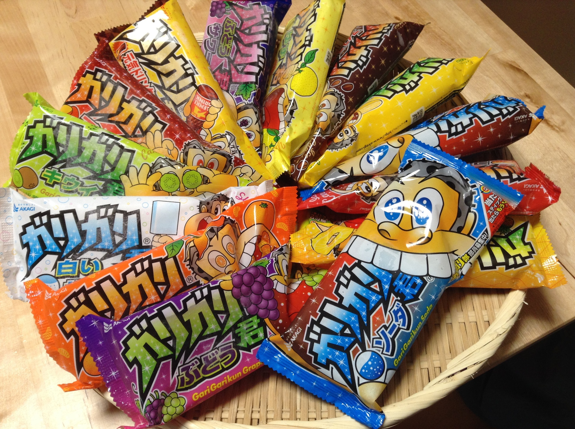 Hãng kem Nhật xin lỗi công khai vì đã tăng giá kem que nổi tiếng của mình từ 10.000 lên 12.000 đồng sau 25 năm!- Ảnh 5.