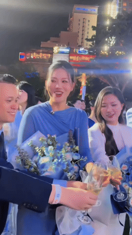 "Cô Viên sống ở nhà thầy à", học trò hỏi Ánh Viên khiến cả MXH chú ý- Ảnh 3. "Cô Viên sống ở nhà thầy à", học trò hỏi Ánh Viên khiến cả MXH chú ý- Ảnh 3.
