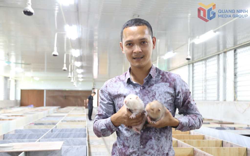 Hóa chất Đức Giang đón nhận tin vui lớn từ kho báu 5,4 tỷ tấn, 1.500 năm mới có thể khai thác hết- Ảnh 4. Từ hai bàn tay trắng, không bằng cấp, chàng trai 9X Quảng Ninh gây dựng cơ đồ bạc tỷ, nổi danh khắp vùng