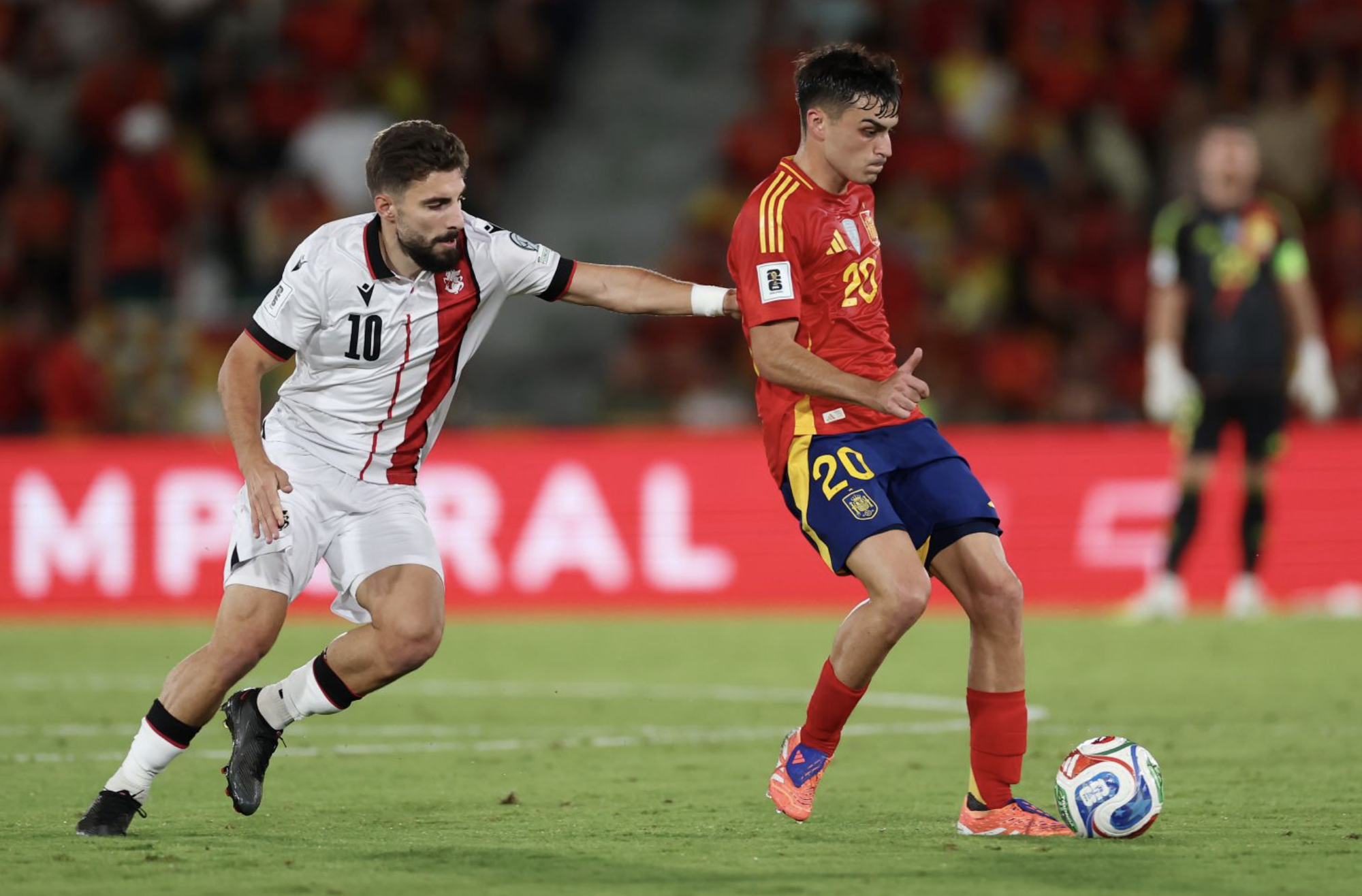 Thắng nhàn nhã Georgia, Tây Ban Nha tăng tốc giành vé World Cup- Ảnh 1. Thắng nhàn nhã Georgia, Tây Ban Nha tăng tốc giành vé World Cup- Ảnh 1.