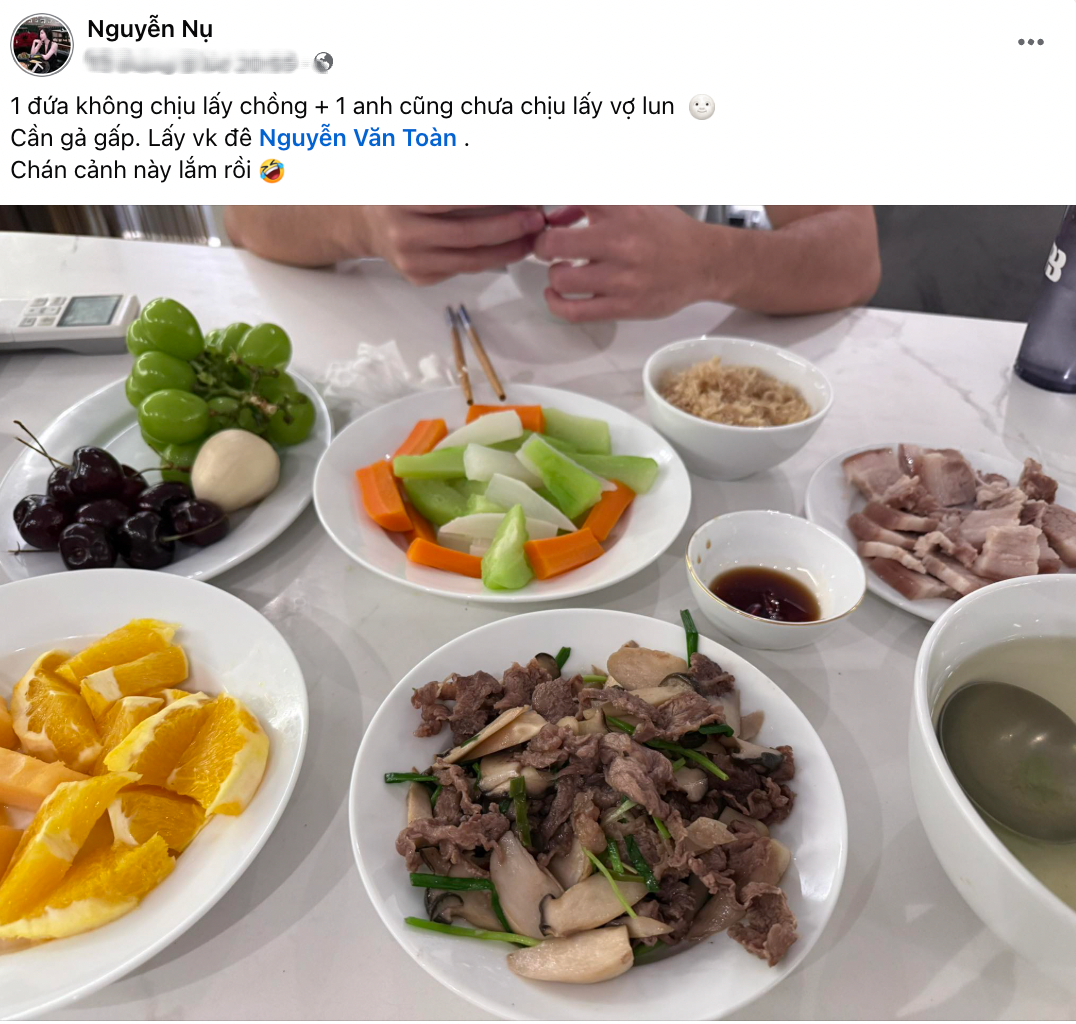 Văn Toàn bị em gái 