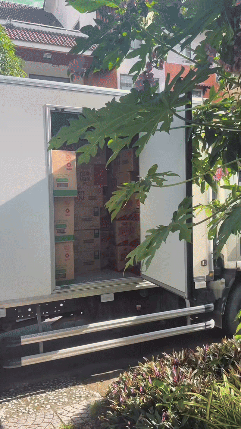 Điều lạ trong biệt thự của một Phó chủ tịch, ái nữ 