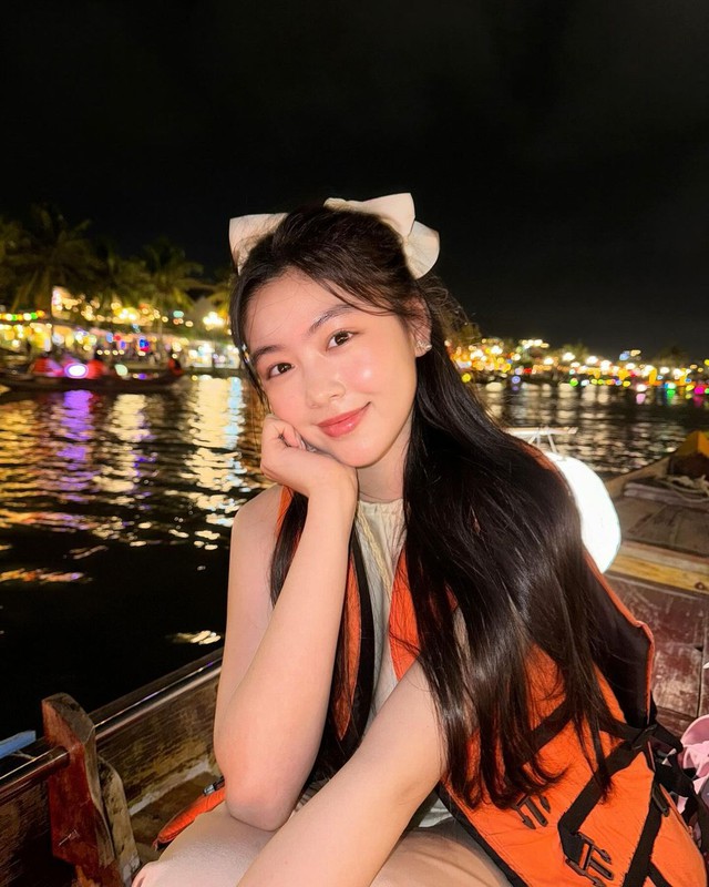 Điều lạ trong biệt thự của một Phó chủ tịch, ái nữ 