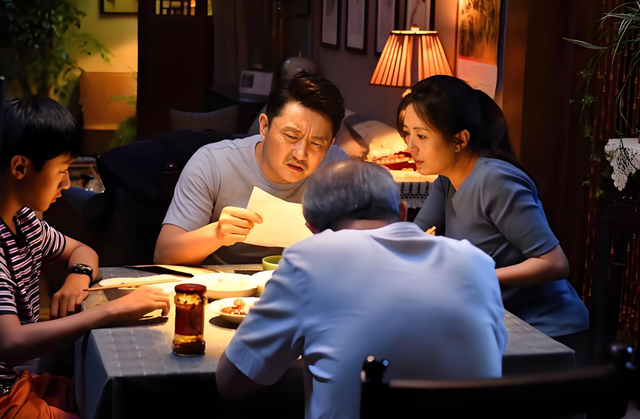 Trẻ có tiền đồ hay không, từ khi sinh ra đã có "điềm báo"? Ông bà xưa nói chẳng sai, hiểu ra thì đã muộn- Ảnh 3.