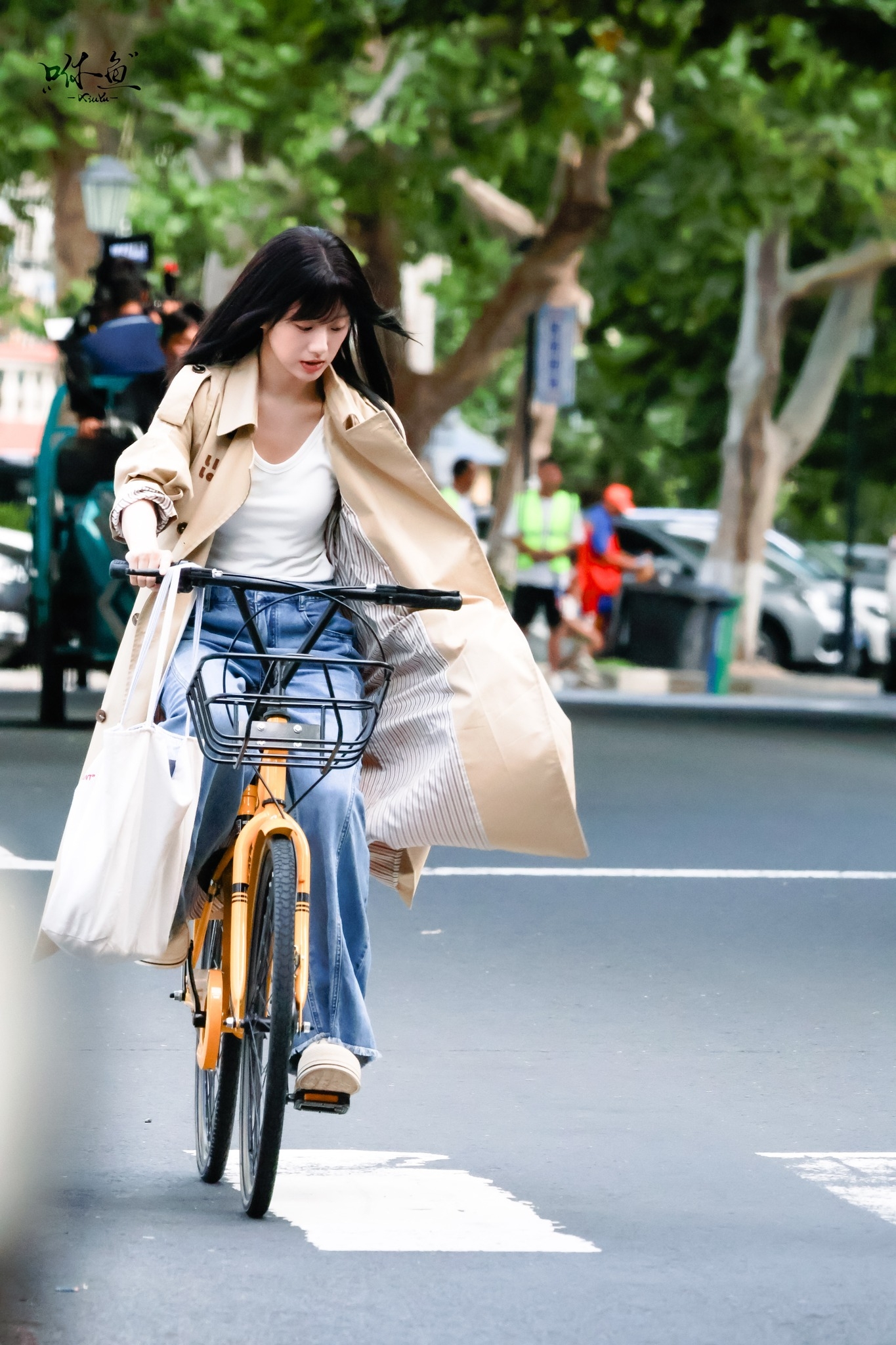 Nghĩ nát óc cũng không biết tả mỹ nhân này đẹp thế nào: Xinh hết phần người khác, visual sáng lóa mắt là có thật- Ảnh 2.