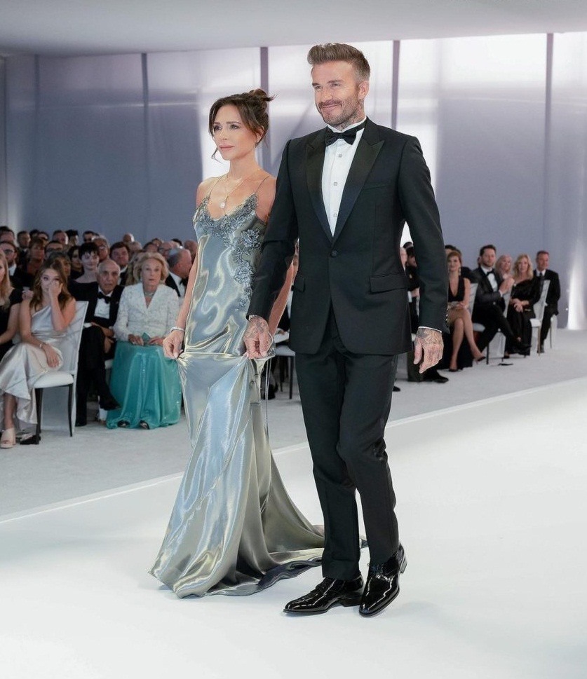 Vì sao Victoria Beckham chỉ ăn 2 món suốt 25 năm?- Ảnh 3. Vì sao Victoria Beckham chỉ ăn 2 món suốt 25 năm?- Ảnh 3.