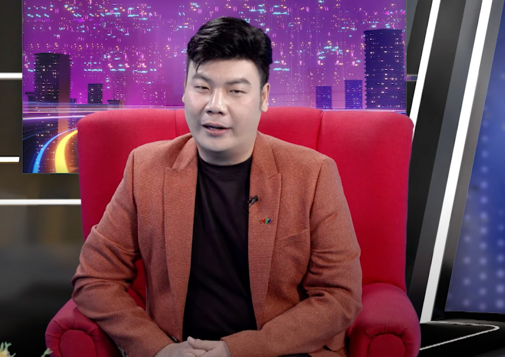 Nữ MC bức xúc một đồng nghiệp: “Tới giờ tôi vẫn chưa nhận được lời xin lỗi nào”- Ảnh 3. Nữ MC bức xúc một đồng nghiệp: “Tới giờ tôi vẫn chưa nhận được lời xin lỗi nào”- Ảnh 3.