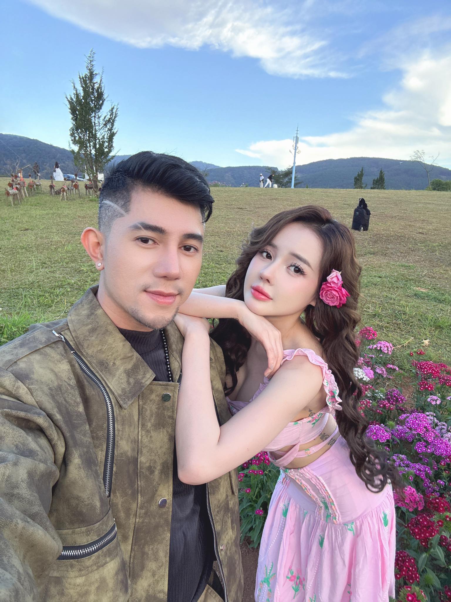 Tình trạng hôn nhân của Ngân 98 và Lương Bằng Quang hiện tại- Ảnh 7. Tình trạng hôn nhân của Ngân 98 và Lương Bằng Quang hiện tại- Ảnh 7.