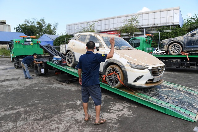Gần 300 cuộc gọi chờ giải cứu: VETC miễn phí cứu hộ và kéo xe, kêu gọi cả nước chung tay vì Thái Nguyên - Ảnh 3.