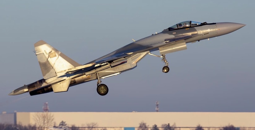 Su-35 chưa đến đã được dự báo "gây sóng gió" cả một lục địa- Ảnh 1. Su-35 chưa đến đã được dự báo "gây sóng gió" cả một lục địa- Ảnh 1.