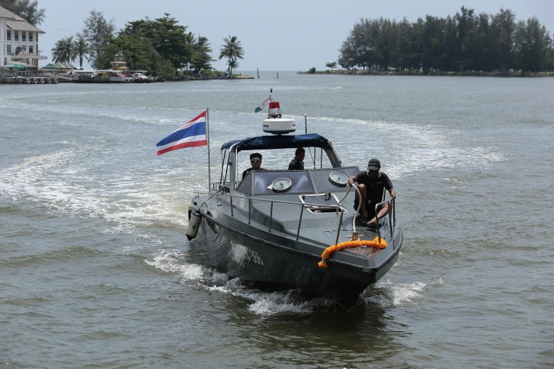 Biên giới Malaysia - Thái Lan tội phạm, lũ lụt hoành hành: Cảnh sát Kelantan tính kế "xây tường an ninh"- Ảnh 3. Biên giới Malaysia - Thái Lan tội phạm, lũ lụt hoành hành: Cảnh sát Kelantan tính kế "xây tường an ninh"- Ảnh 3.