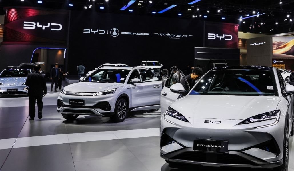 Kỷ lục 8.000 đại l&yacute; xe điện Trung Quốc phải đ&oacute;ng cửa trong 5 năm, chấp nhận lỗ v&igrave; cung dư thừa: Cơn b&atilde;o gi&aacute; đang diễn ra!- Ảnh 1.