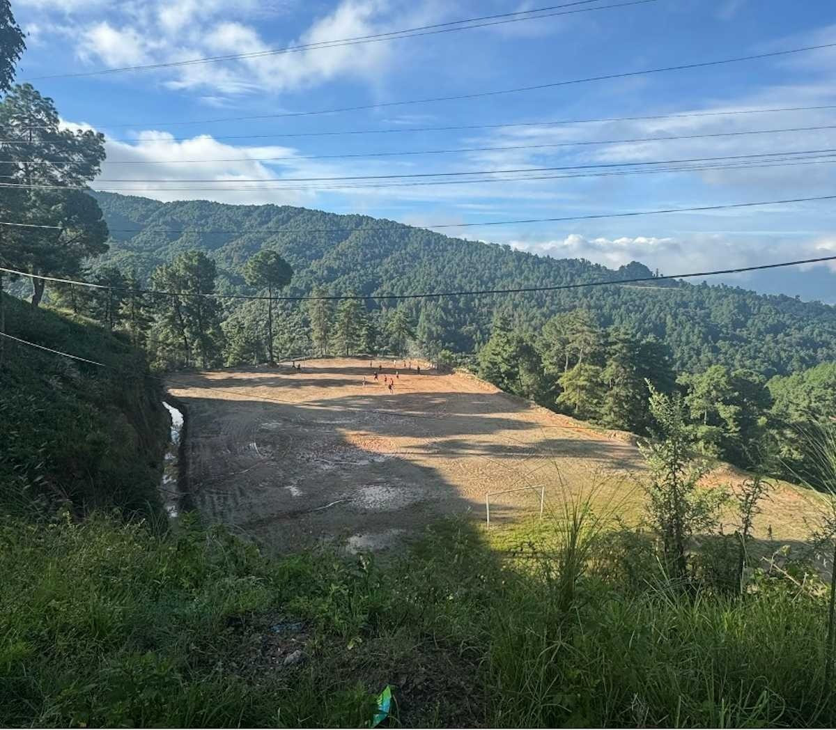 Tìm kiếm niềm vui trong bóng đá, hay cách người Nepal vượt qua những khó khăn- Ảnh 5.