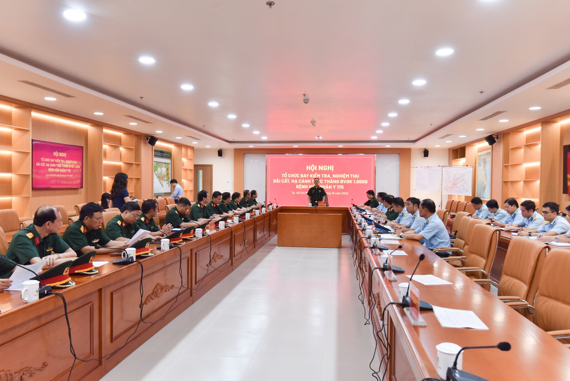 Một bệnh viện sở hữu 2 sân bay trực thăng cấp cứu đường không- Ảnh 1. Một bệnh viện sở hữu 2 sân bay trực thăng cấp cứu đường không- Ảnh 1.