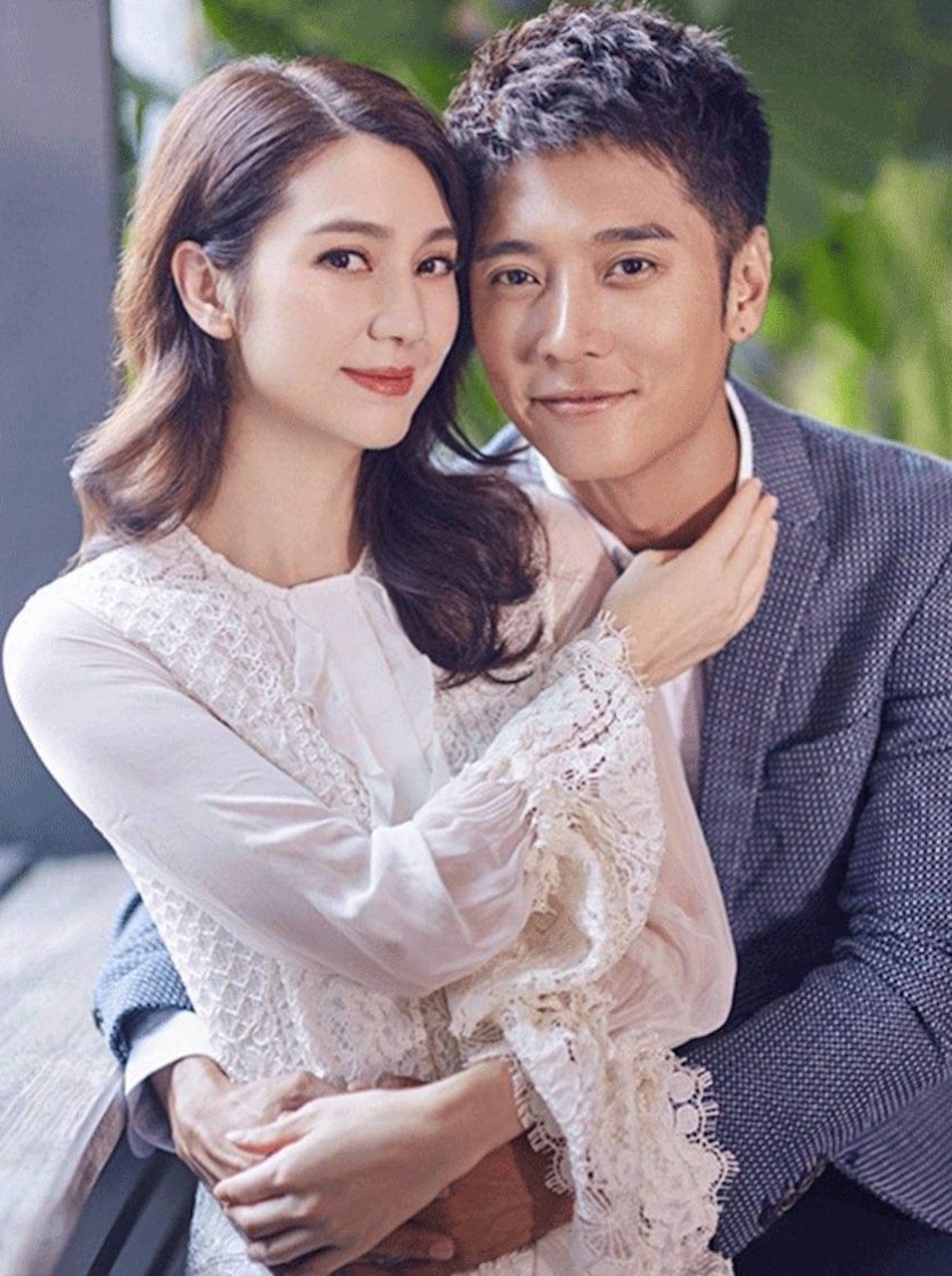 Bắt tại trận "chồng trẻ" của mỹ nhân showbiz vào nhà nghỉ với trợ lý- Ảnh 9. Bắt tại trận "chồng trẻ" của mỹ nhân showbiz vào nhà nghỉ với trợ lý- Ảnh 9.