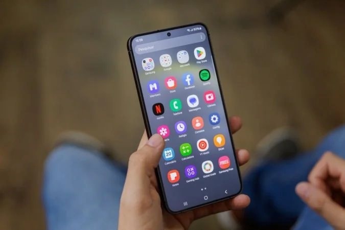 Chúng ta đang sống trong thời đại mà mua điện thoại đắt tiền là "dại dột": Trước có Samsung, giờ là iPhone- Ảnh 2. Chúng ta đang sống trong thời đại mà mua điện thoại đắt tiền là "dại dột": Trước có Samsung, giờ là iPhone- Ảnh 2.