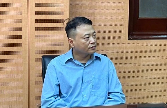 Shark Bình nói gì khi bị bắt?- Ảnh 1.