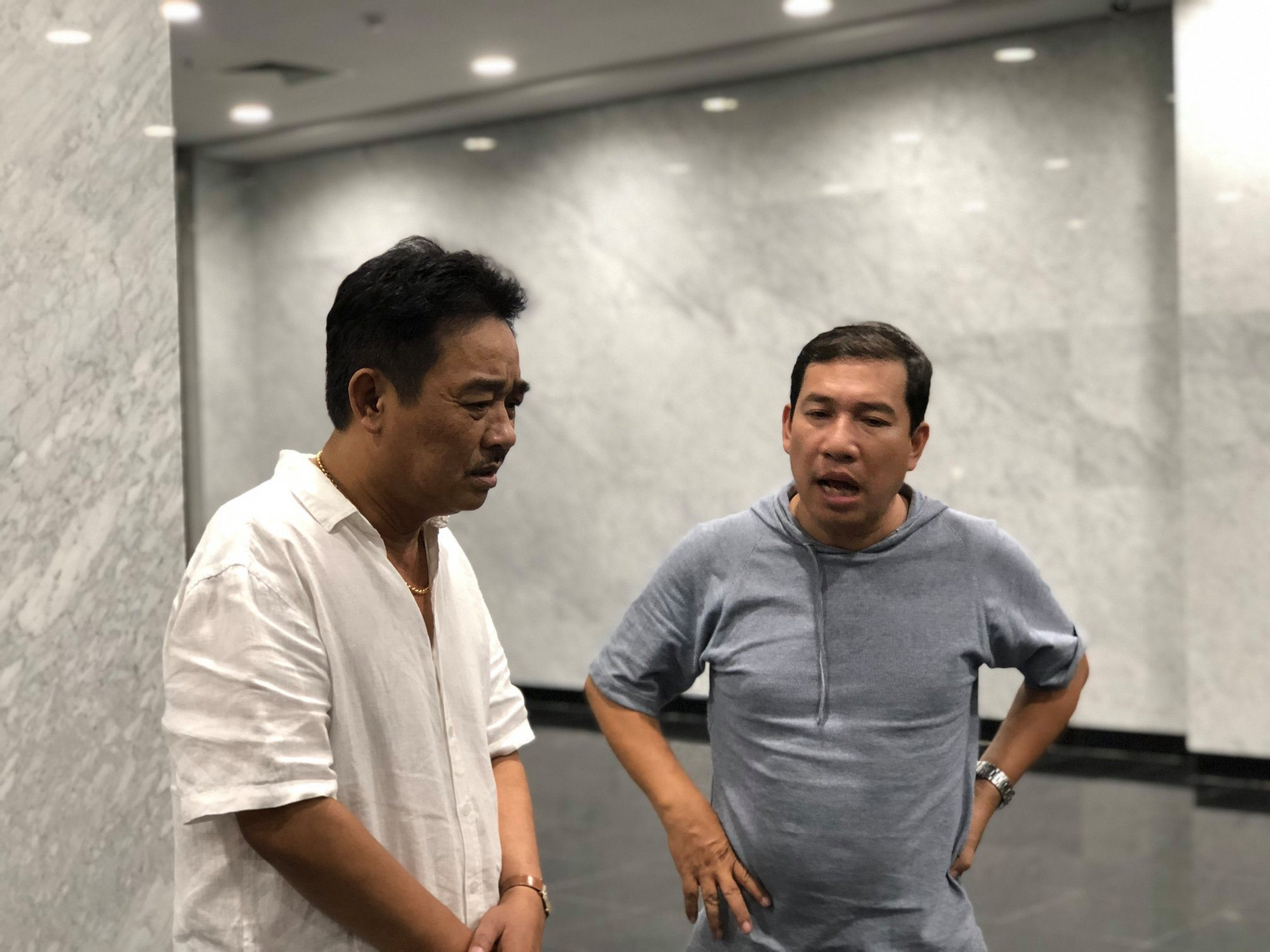 "Ngọc Ho&agrave;ng" Quốc Kh&aacute;nh được 1 nam NSƯT khuy&ecirc;n lấy vợ ở tuổi U70, khen đ&agrave;n anh "rất đ&agrave;n &ocirc;ng"- Ảnh 3.