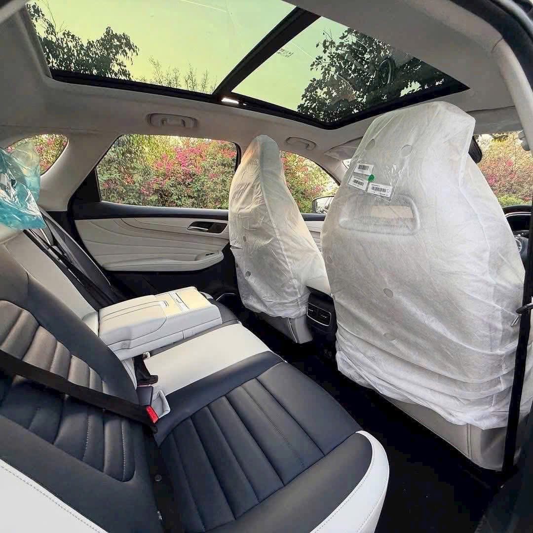 Nhiều SUV cỡ C giảm giá tại Việt Nam: Giảm nhiều nhất tới cả trăm triệu đồng, có mẫu khởi điểm chỉ ngang Sonet, Venue- Ảnh 4.