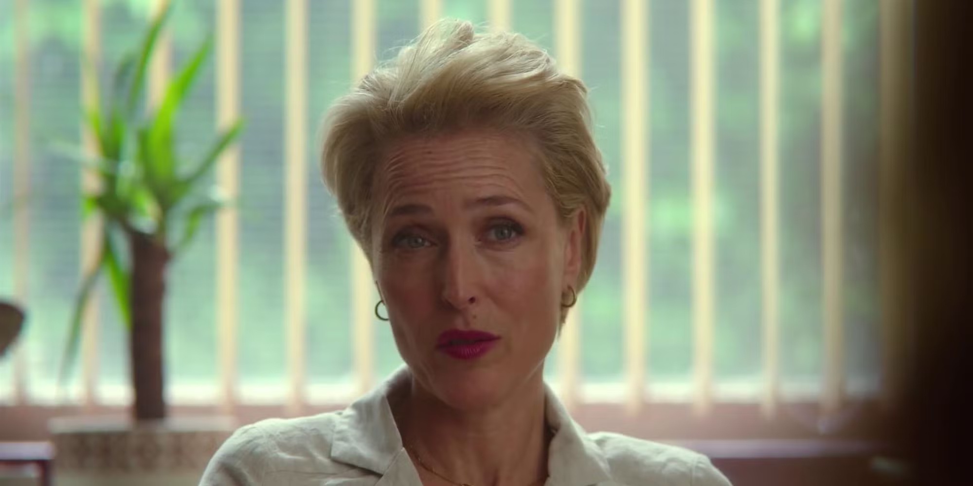 Xem phim Sex Education, tôi nhớ đến ngày chị gái gọi điện cho tôi khóc nức nở: Lý do gây bất ngờ- Ảnh 2. Xem phim Sex Education, tôi nhớ đến ngày chị gái gọi điện cho tôi khóc nức nở: Lý do gây bất ngờ- Ảnh 2.