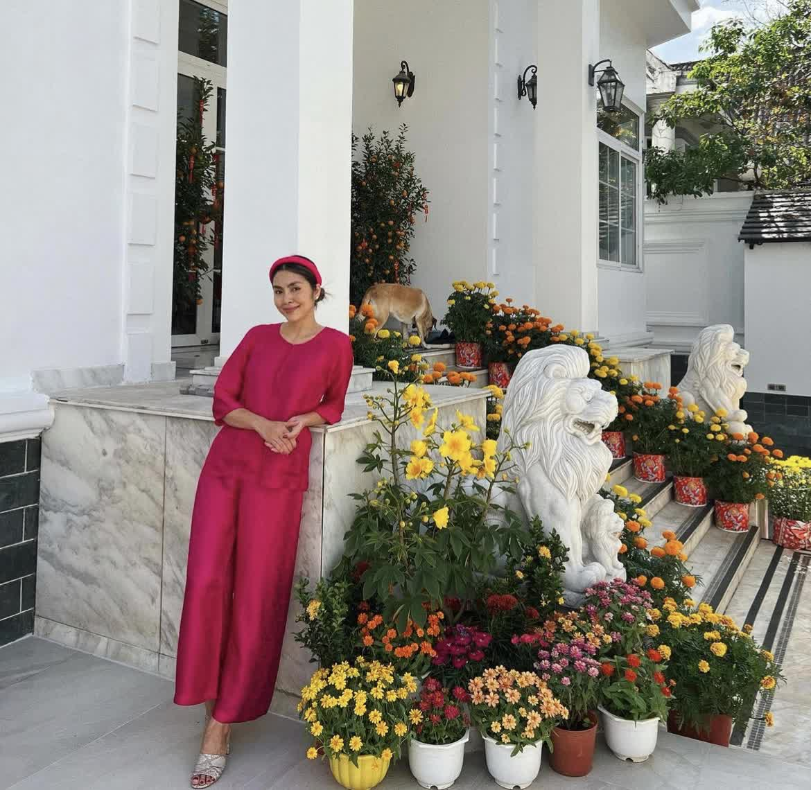 Nữ diễn viên ở biệt thự dát vàng, được lên phóng sự Hàn Quốc về cuộc sống của giới siêu giàu Việt Nam- Ảnh 4. Nữ diễn viên ở biệt thự dát vàng, được lên phóng sự Hàn Quốc về cuộc sống của giới siêu giàu Việt Nam- Ảnh 4.