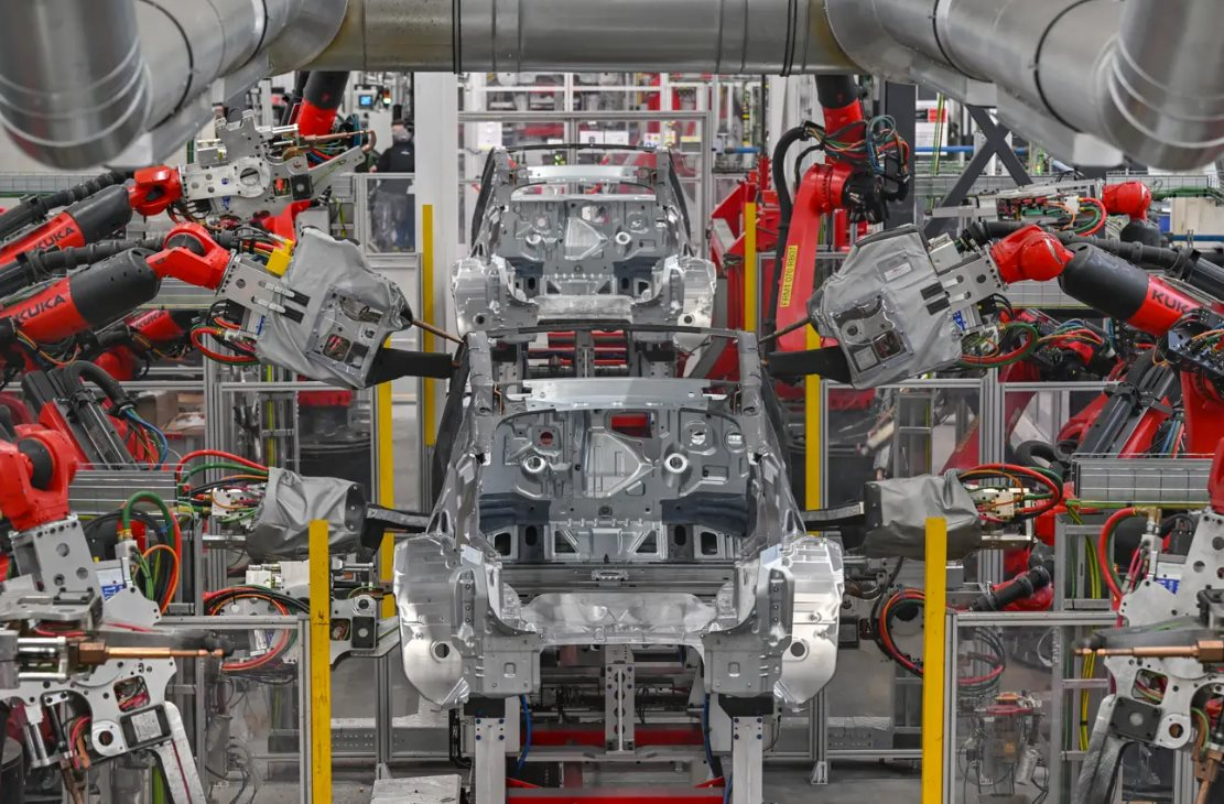 Duy nhất Tesla có lợi nhuận trên thị trường xe điện Mỹ, hàng loạt đối thủ báo lỗ- Ảnh 4.
