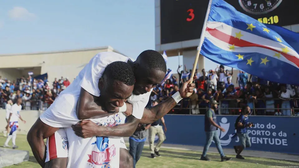 Cape Verde - Giấc mơ World Cup và vẫn câu chuyện nhập tịch cầu thủ- Ảnh 3. Cape Verde - Giấc mơ World Cup và vẫn câu chuyện nhập tịch cầu thủ- Ảnh 3.