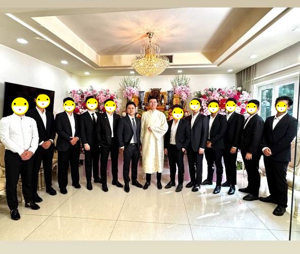 Lộ diện nhan sắc c&ocirc; d&acirc;u ngh&igrave;n tỷ trong đ&aacute;m hỏi nh&agrave; gi&agrave;u Việt hot nhất l&uacute;c n&agrave;y!- Ảnh 8.