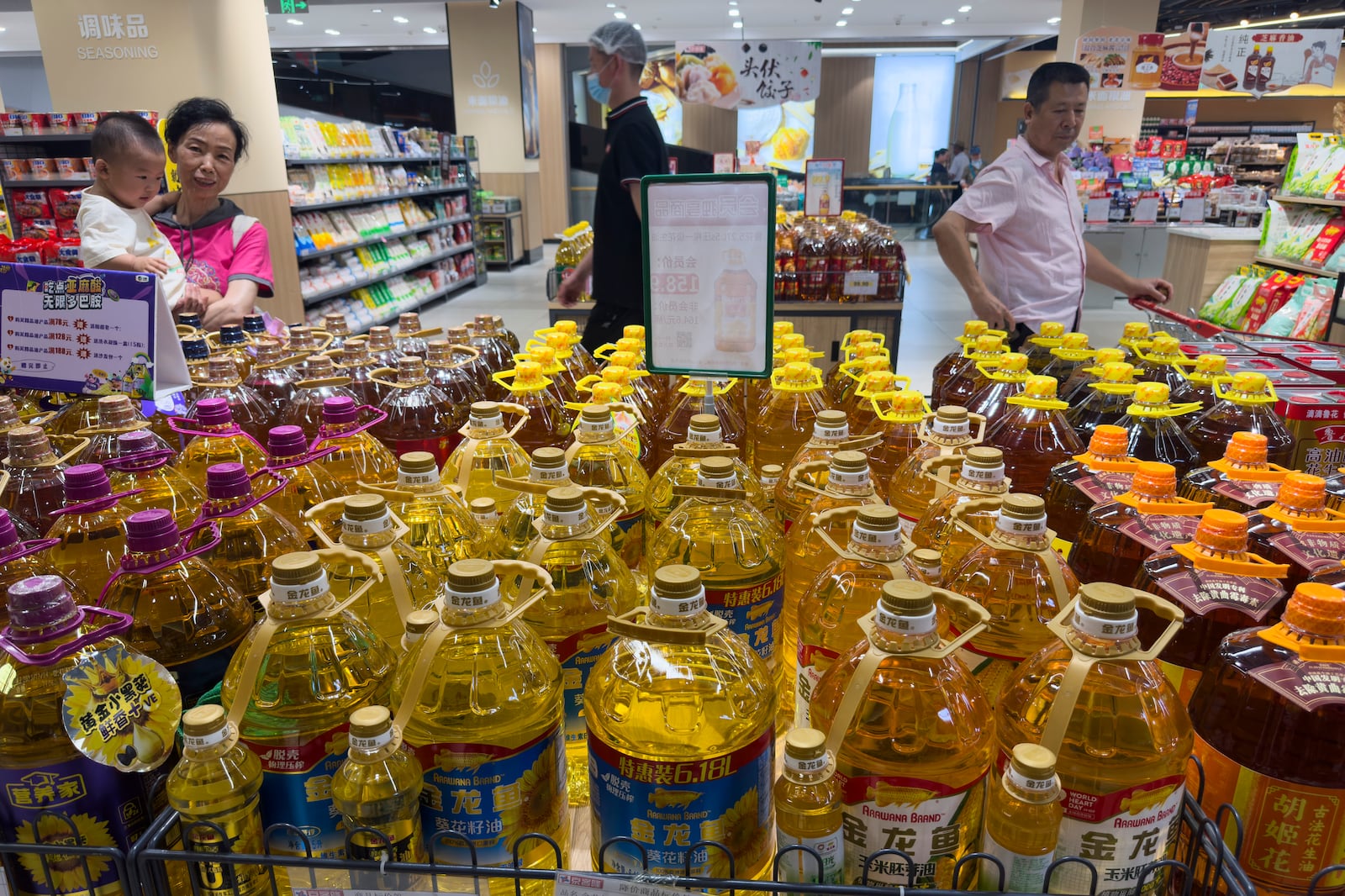 Ông Donald Trump nhắm vào "mục tiêu mới" ở Trung Quốc- Ảnh 1.