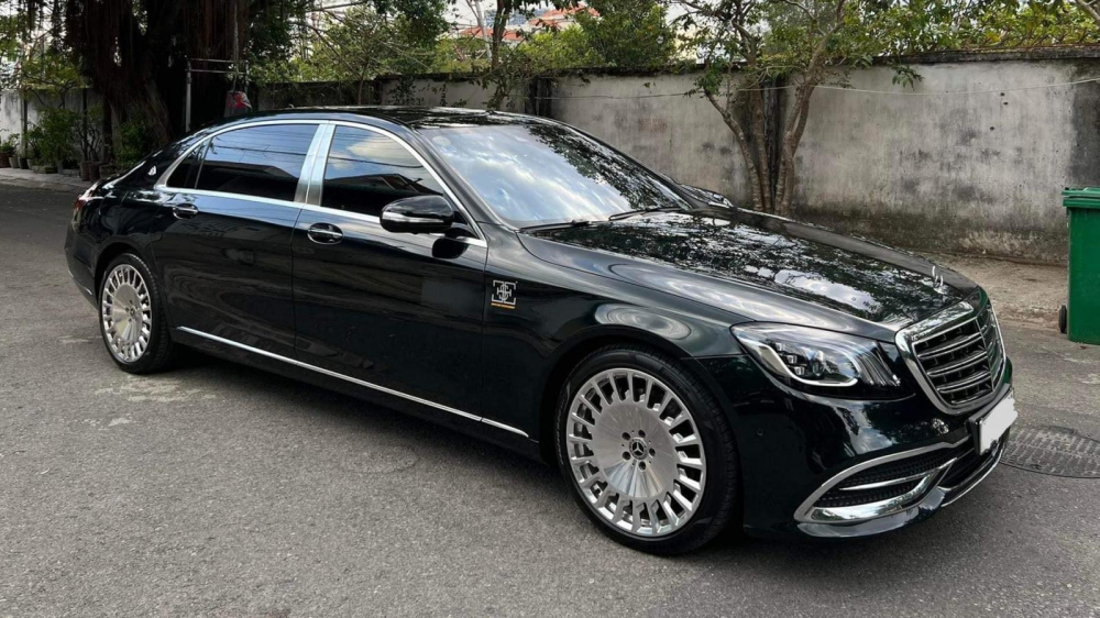 Soi dàn xe của 'cực phẩm một thời' Tống Đông Khuê: Từ McLaren, Ferrari đến Rolls-Royce, có xe dùng tiền bạn gái để mua- Ảnh 8.