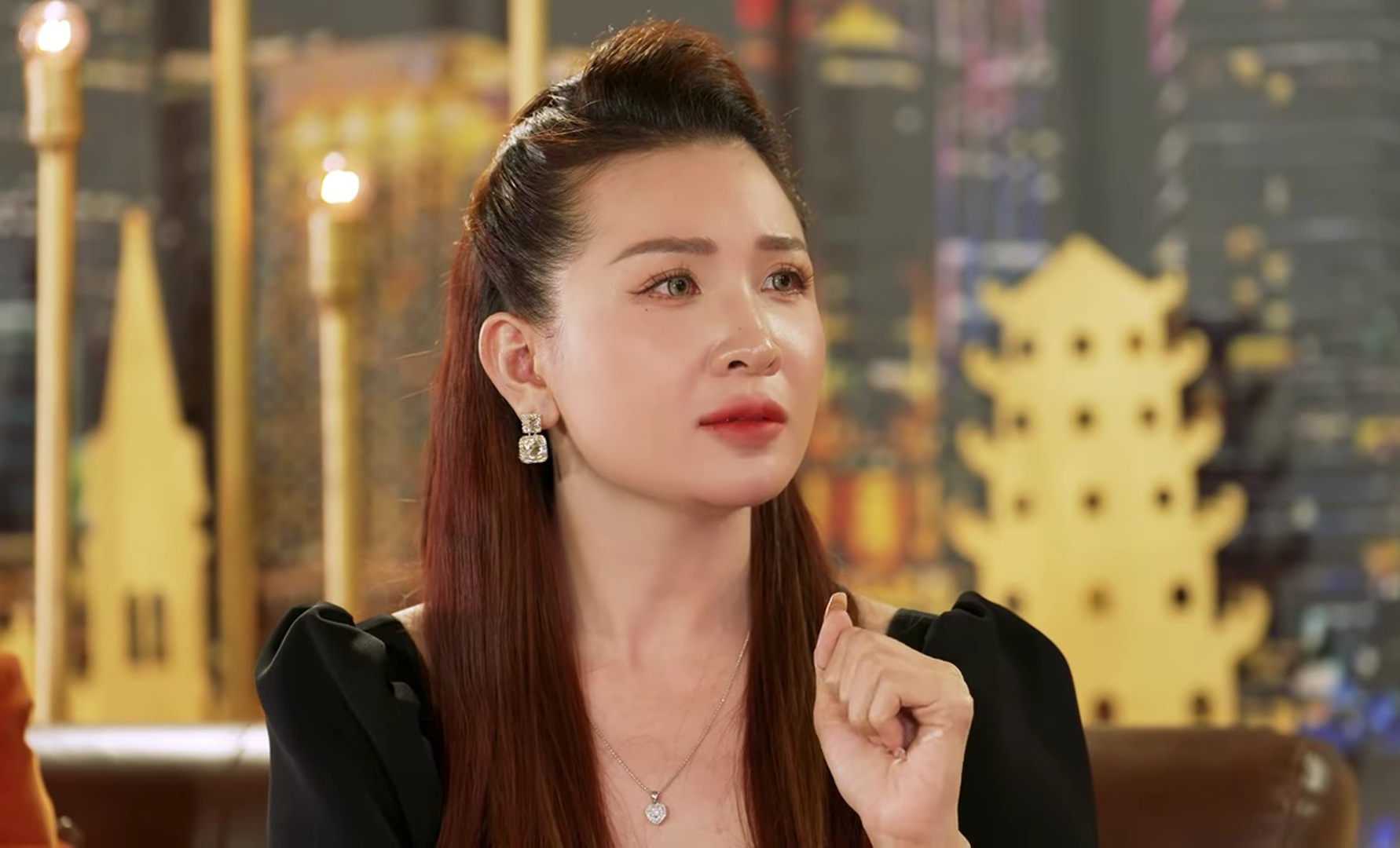 Vợ Dương Ngọc Thái: “Tôi là người lo cho các con nhưng bị phản bội”- Ảnh 1. Vợ Dương Ngọc Thái: “Tôi là người lo cho các con nhưng bị phản bội”- Ảnh 1.
