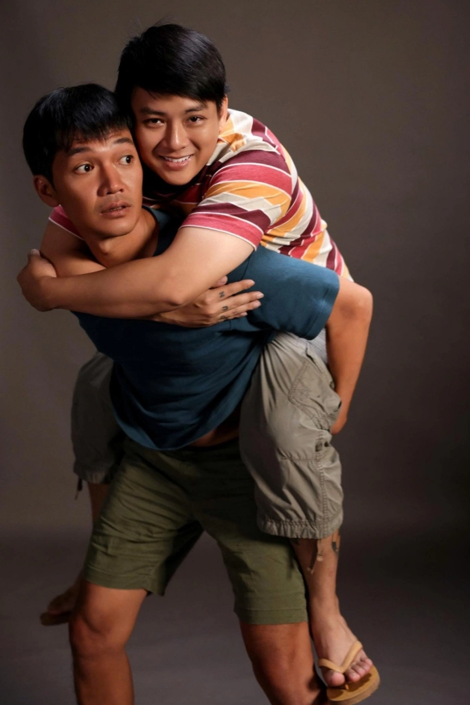 Ngoại hình gây sốc tột độ của Hoài Lâm, không ai dám tin đây là sự thật- Ảnh 7. Ngoại hình gây sốc tột độ của Hoài Lâm, không ai dám tin đây là sự thật- Ảnh 7.