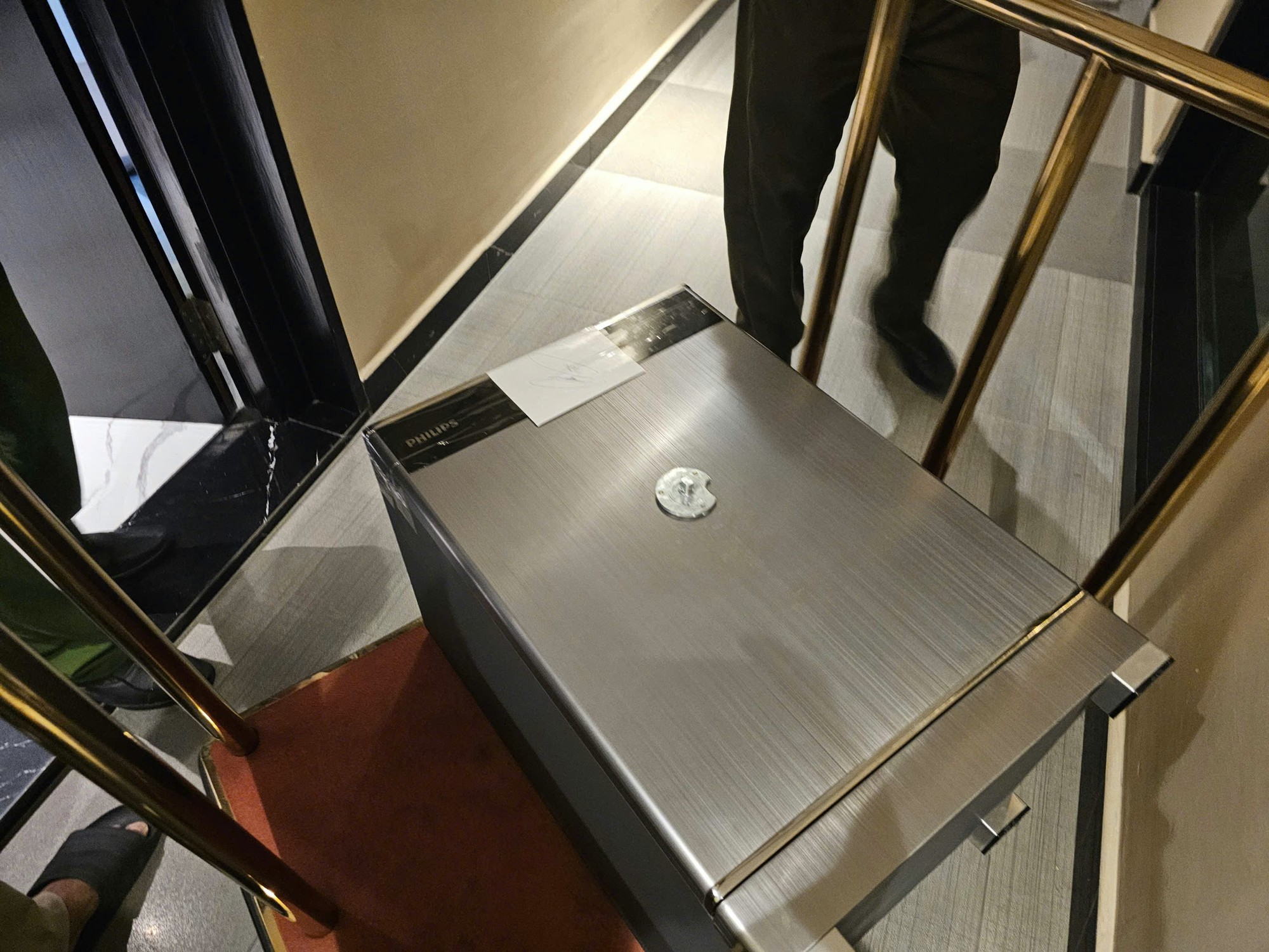 Công an TP HCM triển khai nhiều mũi trinh sát triệt phá chuyên án Ngân 98- Ảnh 7. Công an TP HCM triển khai nhiều mũi trinh sát triệt phá chuyên án Ngân 98- Ảnh 7.