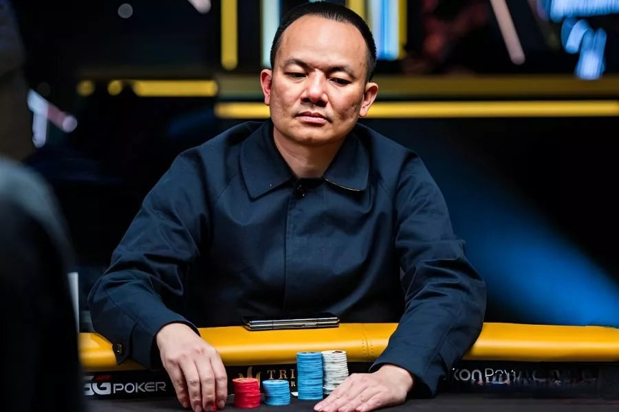 'Tay chơi poker khét tiếng' vừa bị khởi tố liên quan gì Shark Bình?- Ảnh 1.