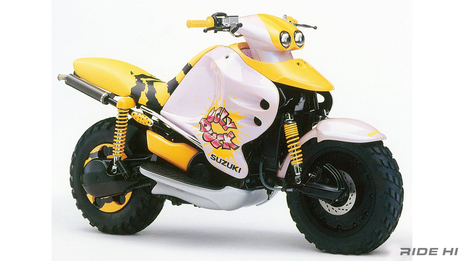 Hơn 30 năm trước Suzuki đã từng làm ra những chiếc xe máy 'siêu nhân' dẫn động hai cầu như ô tô- Ảnh 7.