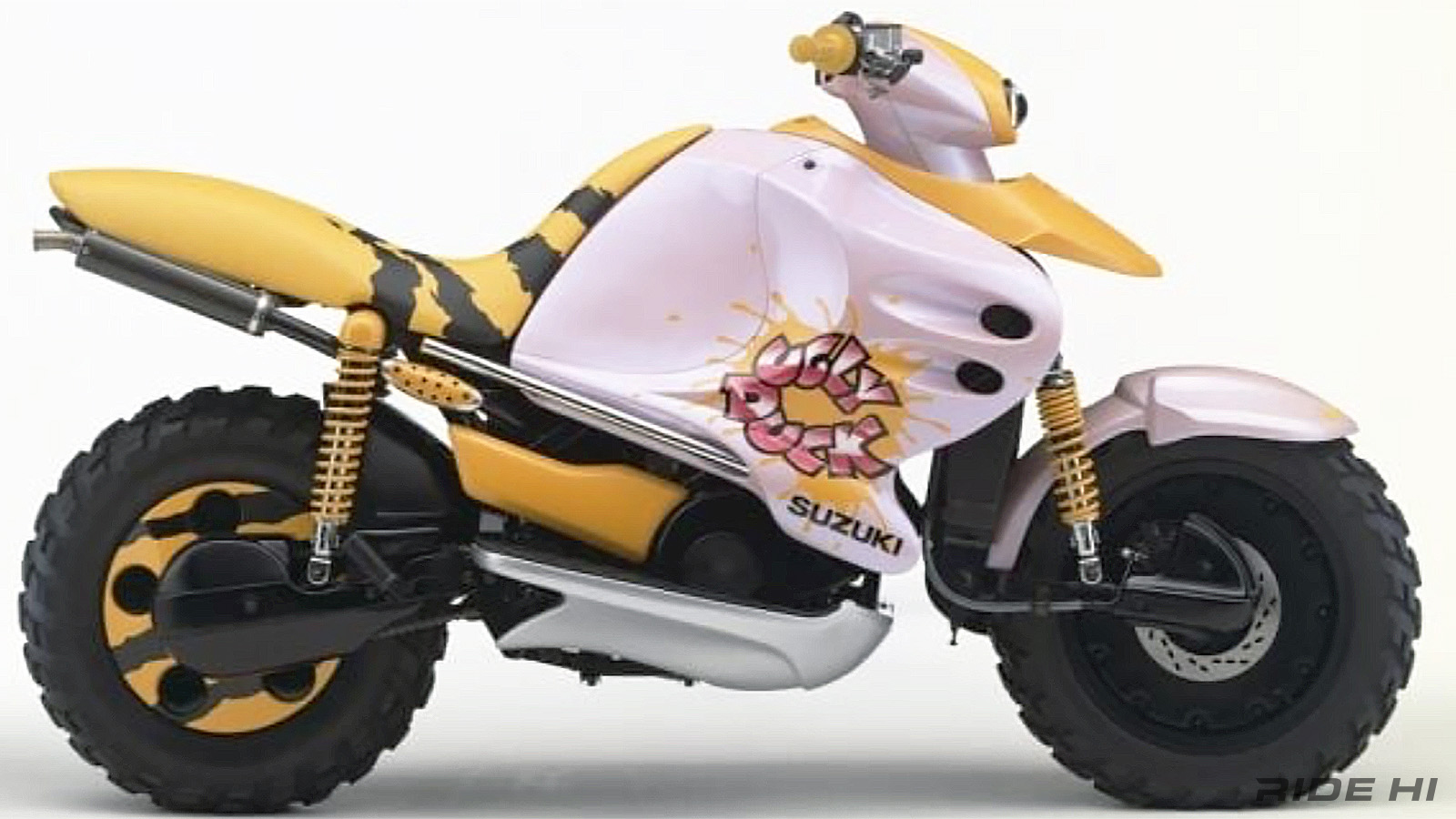 Hơn 30 năm trước Suzuki đã từng làm ra những chiếc xe máy 'siêu nhân' dẫn động hai cầu như ô tô- Ảnh 8.