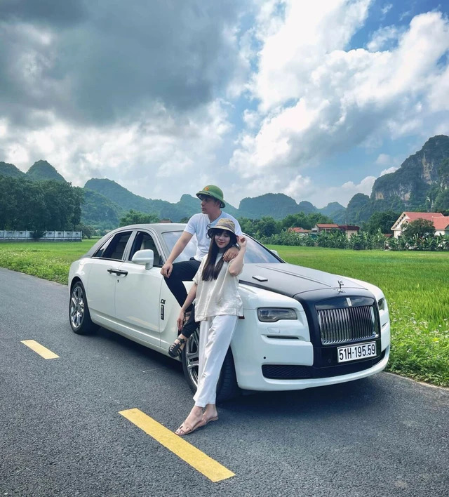 Soi dàn xe của 'cực phẩm một thời' Tống Đông Khuê: Từ McLaren, Ferrari đến Rolls-Royce, có xe dùng tiền bạn gái để mua- Ảnh 7.