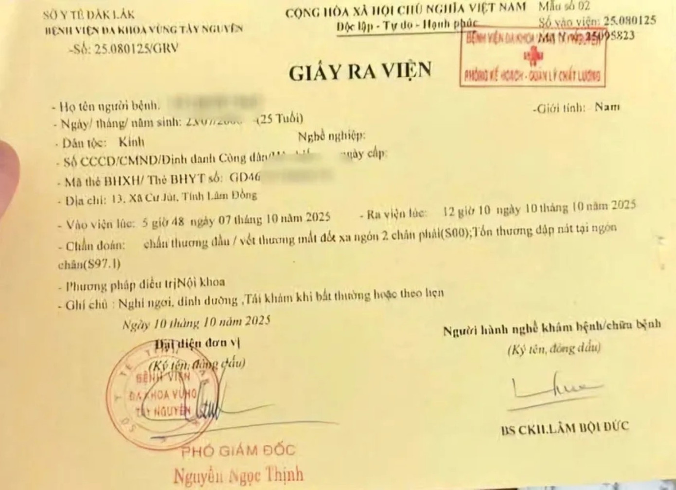 BV Đa khoa vùng Tây Nguyên nói gì về vụ người nhà bệnh nhân tố bác sĩ tắc trách?- Ảnh 2.