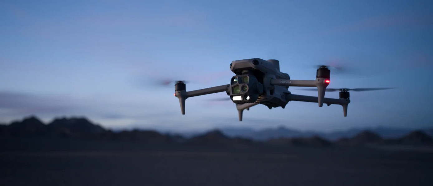 Hàng loạt máy bay không người lái lạ xuất hiện trong cuộc tập trận của NATO- Ảnh 1.