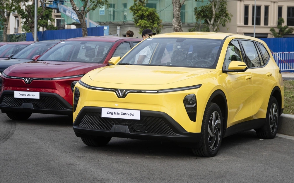 Tròn 4 năm VinFast ra ô tô điện: Hơn 243.000 xe bán ra, cả chục sản phẩm phủ các phân khúc, nhiều mẫu lọt 'bảng vàng' doanh số- Ảnh 4.