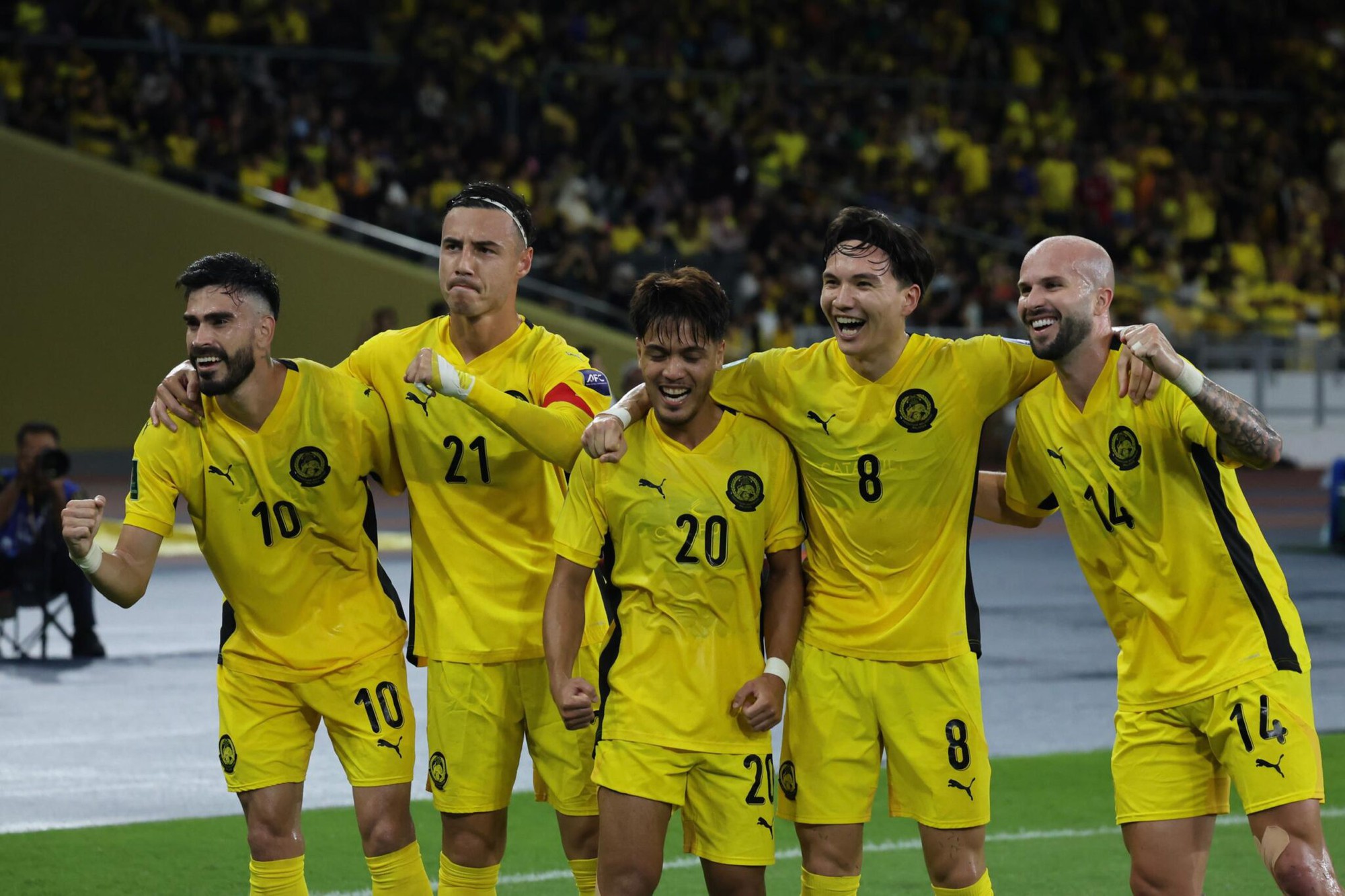 LĐBĐ Malaysia có động thái khẩn cấp với FIFA, quan chức tiết lộ đội ngũ hùng hậu đứng sau- Ảnh 2. LĐBĐ Malaysia có động thái khẩn cấp với FIFA, quan chức tiết lộ đội ngũ hùng hậu đứng sau- Ảnh 2.