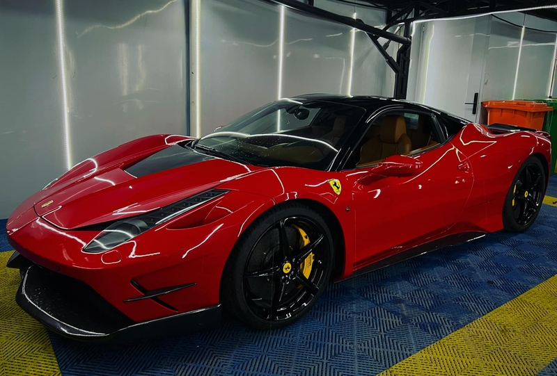 Soi dàn xe của 'cực phẩm một thời' Tống Đông Khuê: Từ McLaren, Ferrari đến Rolls-Royce, có xe dùng tiền bạn gái để mua- Ảnh 5.