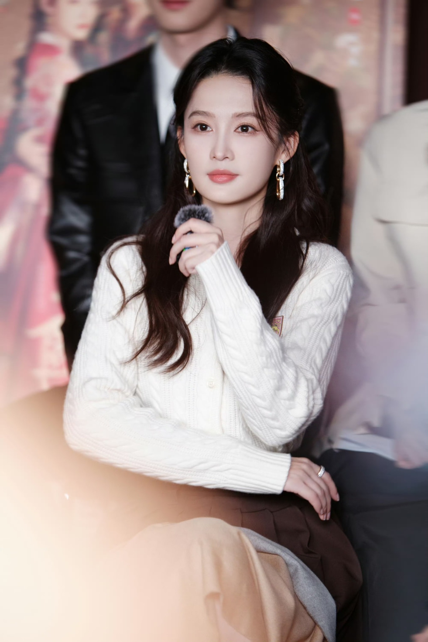 Trung Quốc 1,4 tỷ người có đúng 1 mỹ nhân đẹp như hoa hồng trắng giữa sa mạc: Visual tuyệt tác không gì sánh nổi- Ảnh 15.