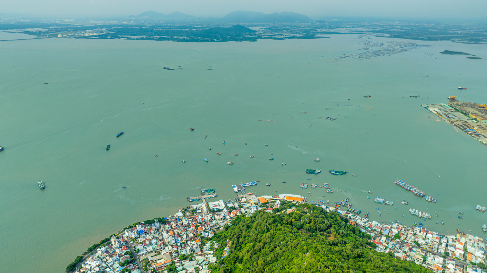 Toàn cảnh khu vực được đề xuất xây cầu nối Cần Giờ với Vũng Tàu, nằm trong dự án lấn biển 9 tỷ USD của Vinhomes- Ảnh 11.