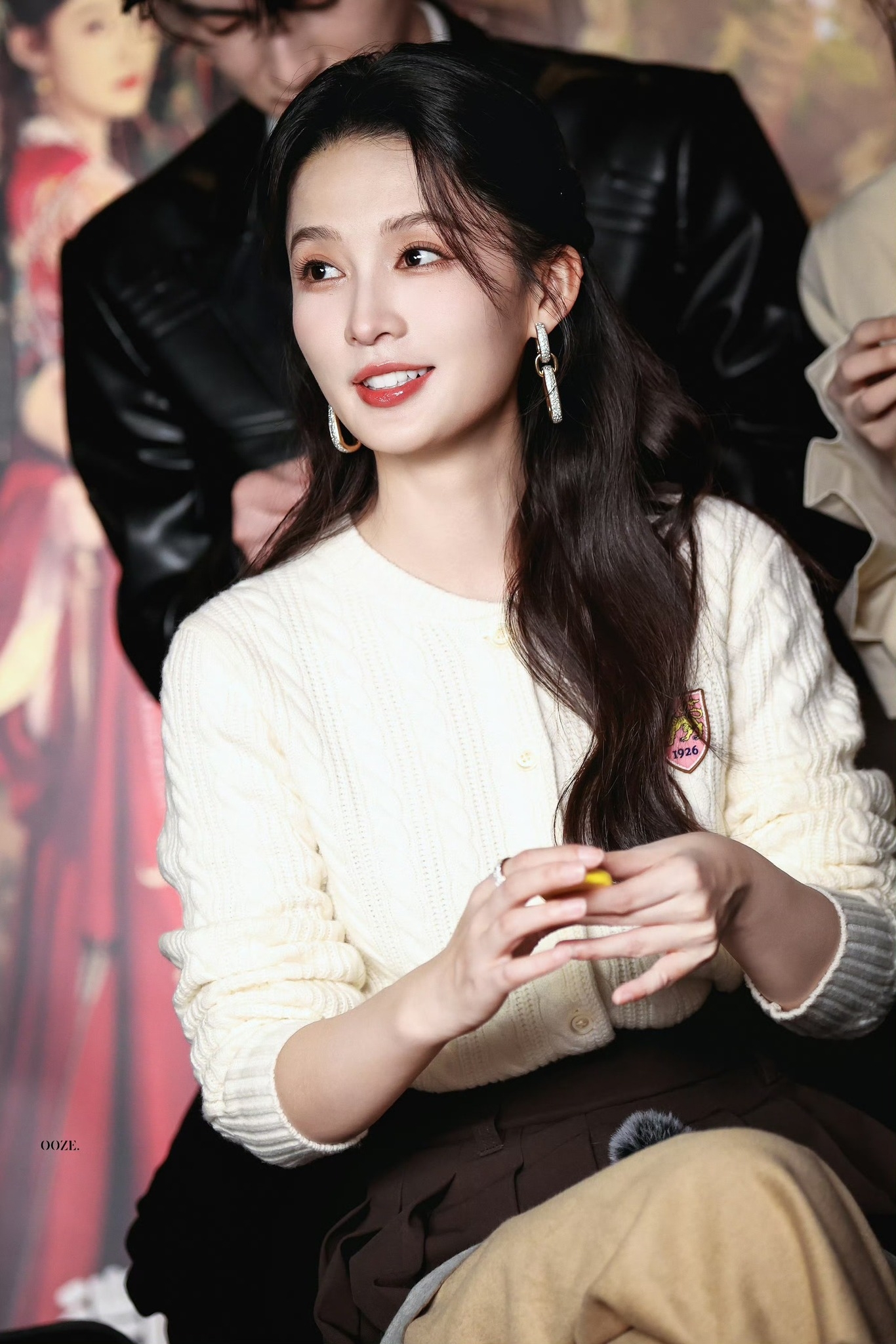 Trung Quốc 1,4 tỷ người có đúng 1 mỹ nhân đẹp như hoa hồng trắng giữa sa mạc: Visual tuyệt tác không gì sánh nổi- Ảnh 8.