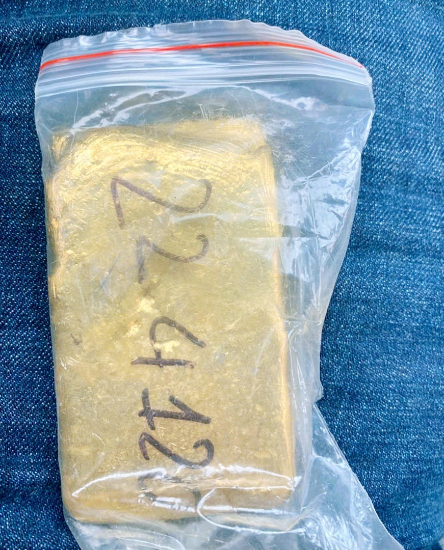 Bắt 6 đối tượng bán vàng giả, thu giữ 65 lượng vàng thật- Ảnh 3.