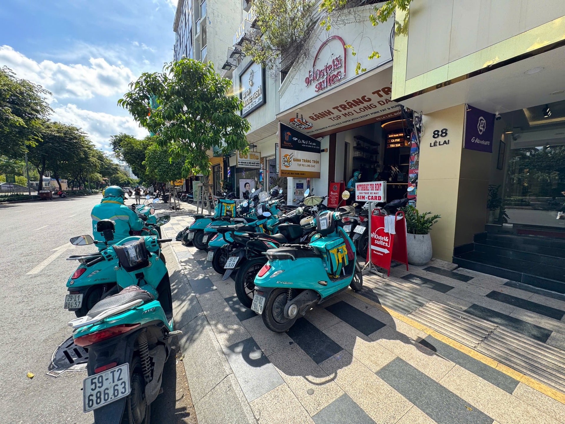 Xanh SM Ngon nhập cuộc: Cuộc đua giao đồ ăn th&ecirc;m khốc liệt, thế song m&atilde; của GrabFood - ShopeeFood c&oacute; lung lay?- Ảnh 4.